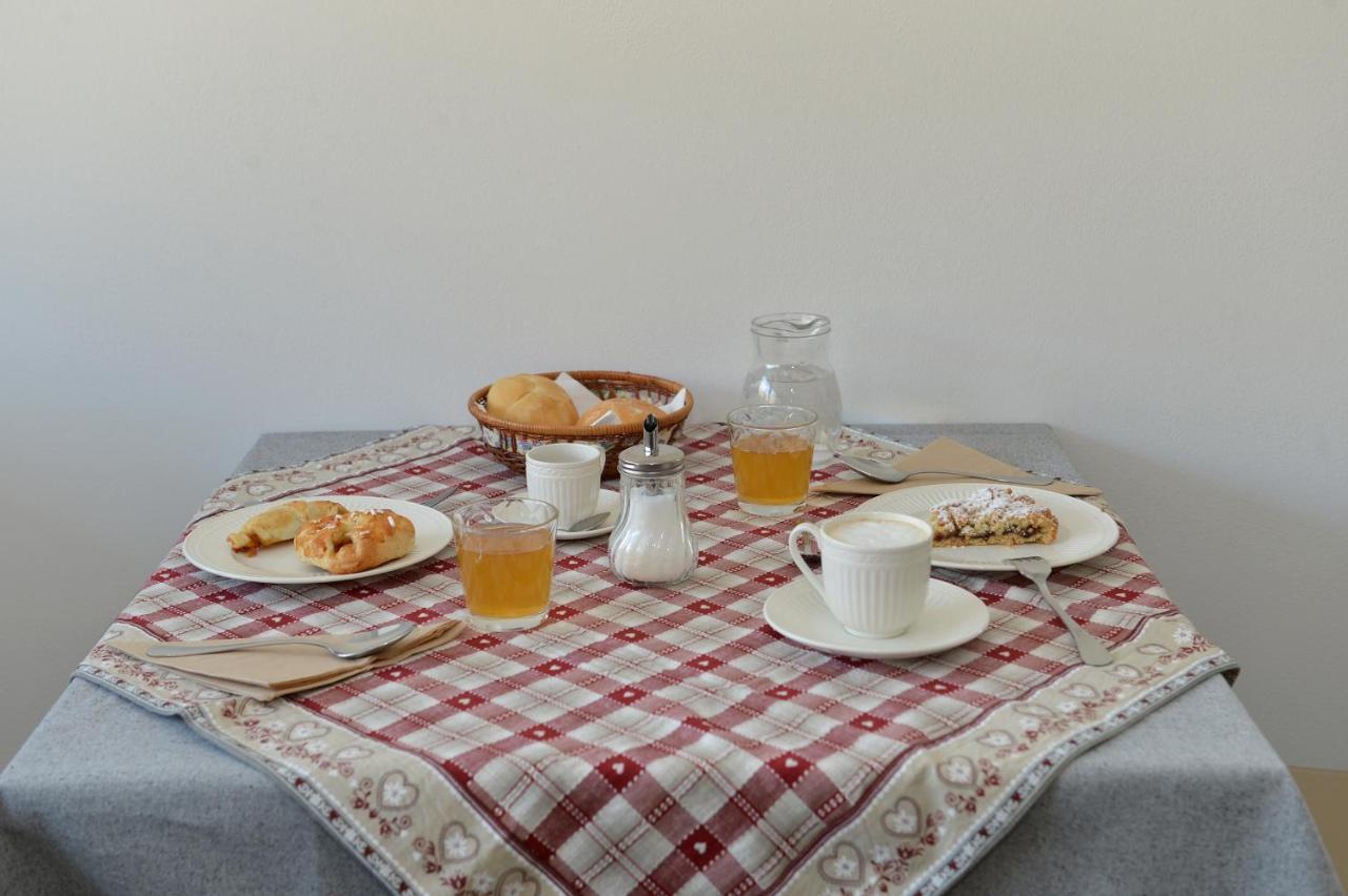 Bed And Breakfast Navis Nave San Rocco Zewnętrze zdjęcie